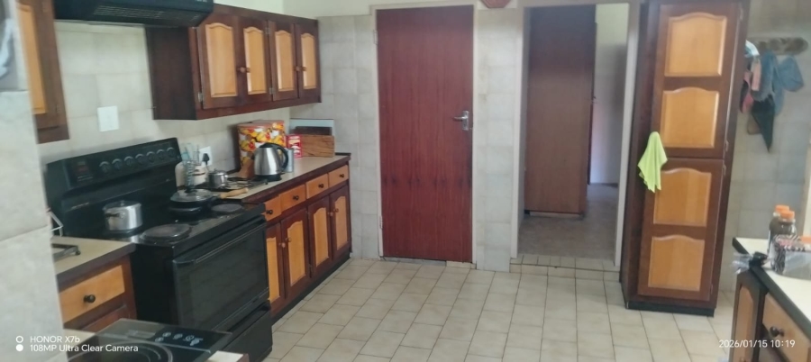 3 Bedroom Property for Sale in Kroonheuwel Free State